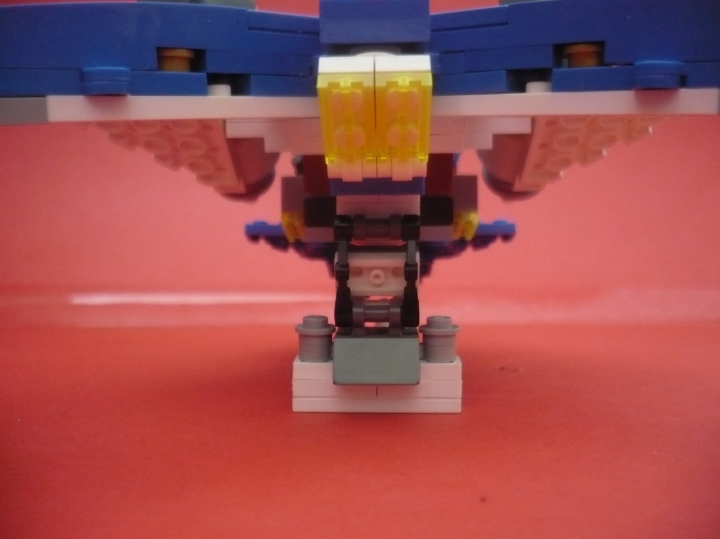 LEGO MOC - In a galaxy far, far away... - 'Blue Sky' starship
