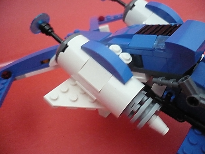 LEGO MOC - In a galaxy far, far away... - 'Blue Sky' starship