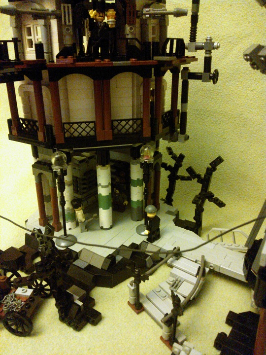 LEGO MOC - Because we can! - 无线能量传输: первый этаж стоит на сваях. За ними генератор и механики.