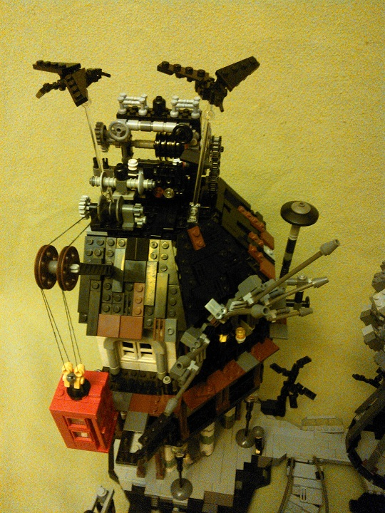 LEGO MOC - Because we can! - 无线能量传输: генератор на крыше
