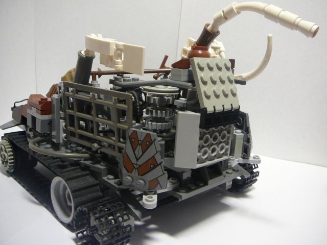LEGO MOC - Steampunk Machine - Steampunk moving platform: Слева сзади: