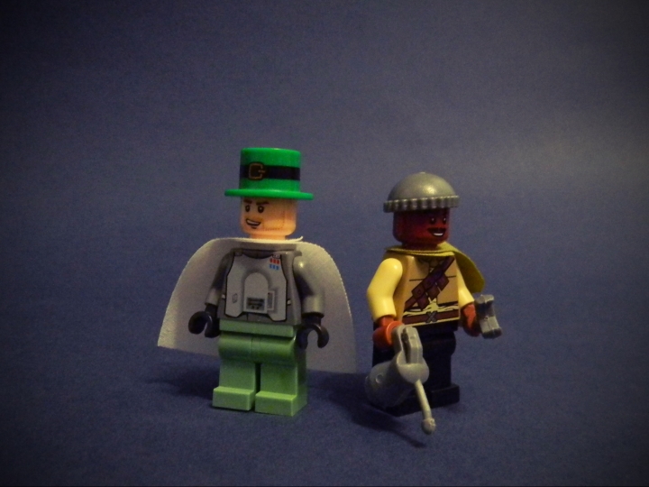 LEGO MOC - Steampunk Machine - Субмарина 'Железный улов': Справа пассажир слева пилот
