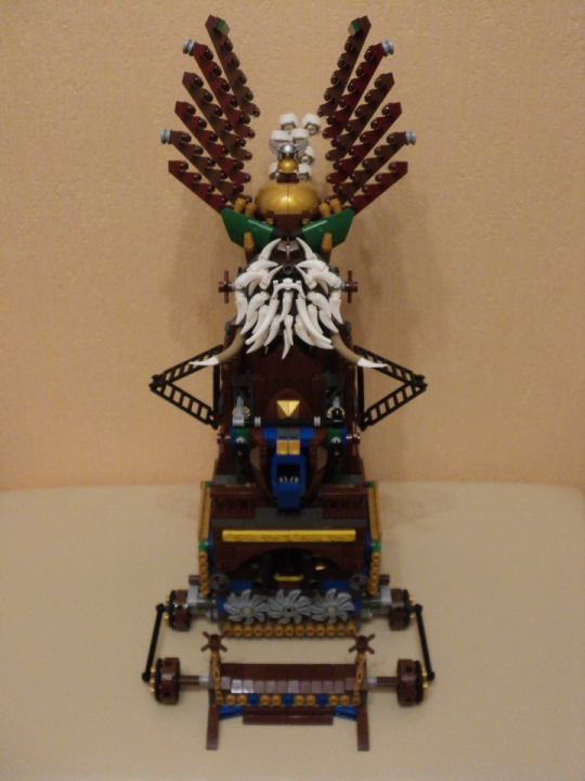 LEGO MOC - Steampunk Machine - Вездеход-сборщик алмазов: общий вид спереди