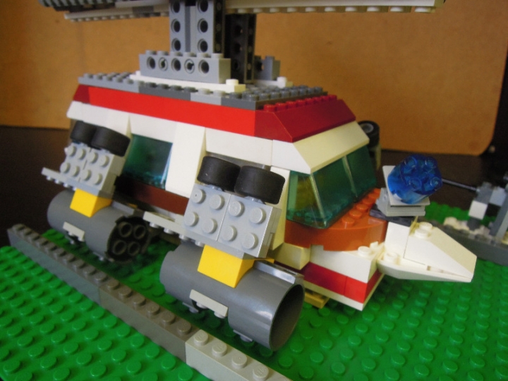 LEGO MOC - Mini-contest 'Zeppelin Battle' - Flying Bus