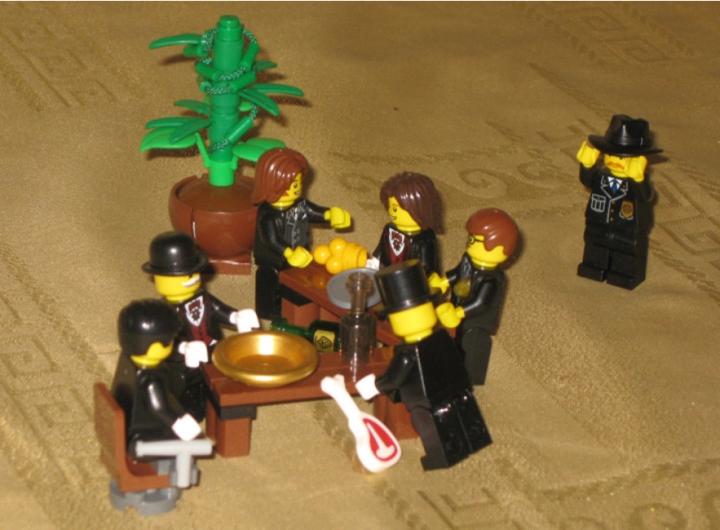LEGO MOC - Mini-contest 'Zeppelin Battle' - Дирижабль «Дипломат»: 'Сейчас мы раздвинем стол и...и.... Мистер Аканура, вы уронили наше BORDO!'