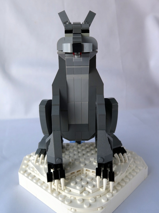LEGO MOC - 16x16: Character - Ловись рыбка мала и велика!: Совсем отощал!
