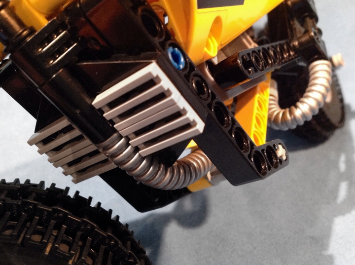 LEGO MOC - Mini-contest 'Lego Technic Motorcycles' - Exceeder: Решетки и трубы - атрибут любого техник-мотоцикла!