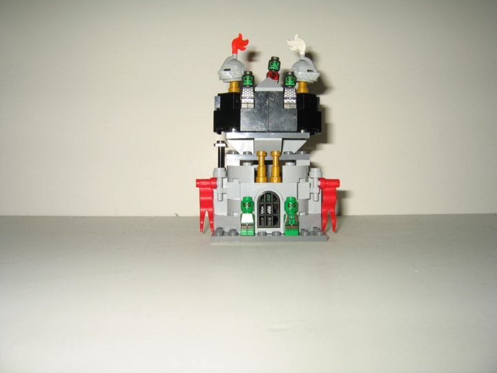 LEGO MOC - LEGO Architecture - Сторожевая башня гоблинов: вид спереди  