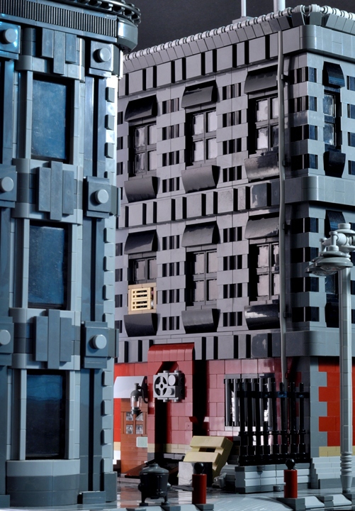 LEGO MOC - LEGO Architecture - NY streets: Кондиционер наверное давно не работает.