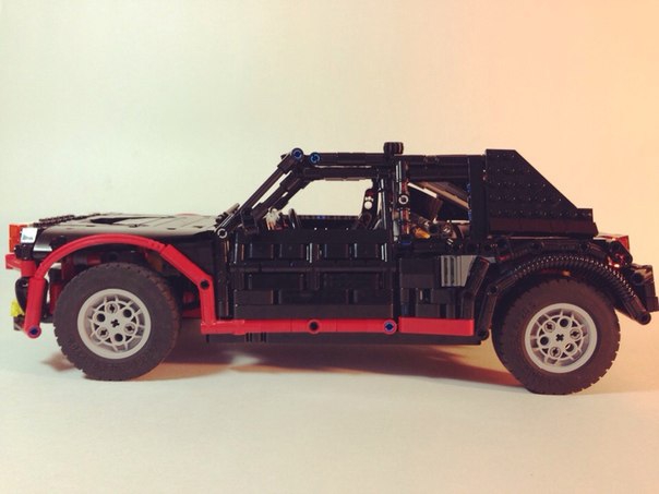 LEGO MOC - Technic-contest 'Car' - peugeot 205 t16 