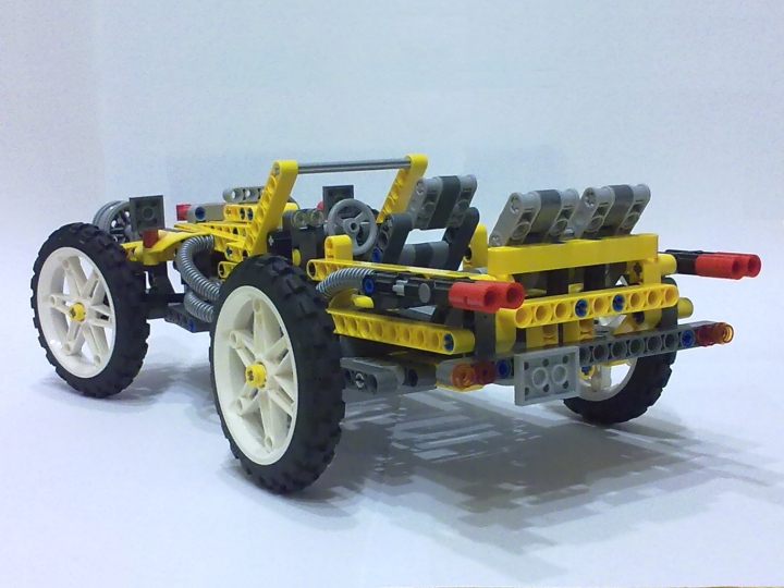 LEGO MOC - Technic-contest 'Car' - Retro Racer: Задние габариты и номерной знак на бампере.