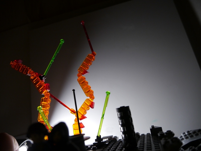 LEGO MOC - New Year's Brick 3015 - Новогодняя ночь 3015: кто-то запускает фейерверки