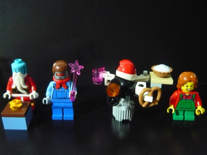 LEGO MOC - New Year's Brick 3015 - Новый 3015 Год: встречаем вместе!: Все мини и просто фигурки самоделки. Надеюсь Вам понравилась моя работа ;-) Всем желаю счастья и удачи во всех начинаниях, а так же побед! С Рождеством грядущим!