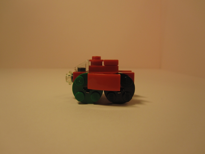LEGO MOC - New Year's Brick 3015 - НТО (Новогоднее  Техническое Оборудование): Вид сбоку
