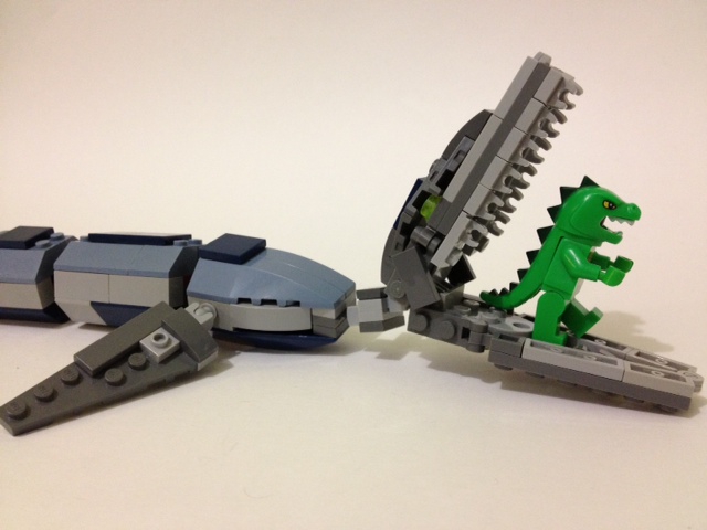 LEGO MOC - Jurassic World - Тилозавр - повелитель доисторических морей.: Бонусное фото.