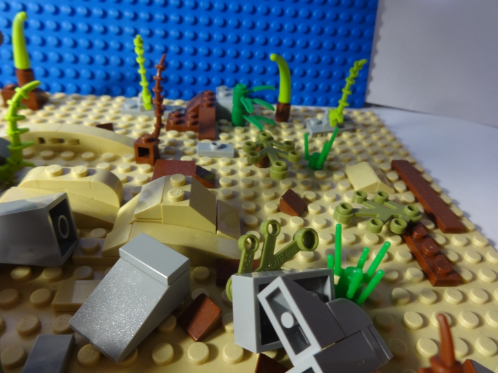 LEGO MOC - Submersibles -  Глубоководный исследовательский батискаф: А сома растительность  сильно не густая но очень красивая.