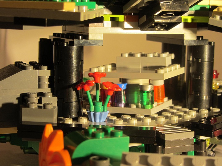 LEGO MOC - Submersibles - Тортилус: Потайной блок с вареньем, вытащеный из подпола.