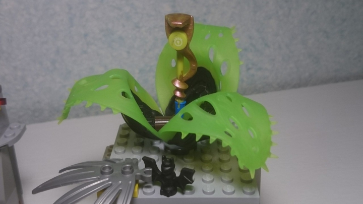 LEGO MOC - Инопланетная жизнь - Легофар: это - ядовитый цветок, его язык очень дорогой в галактике
