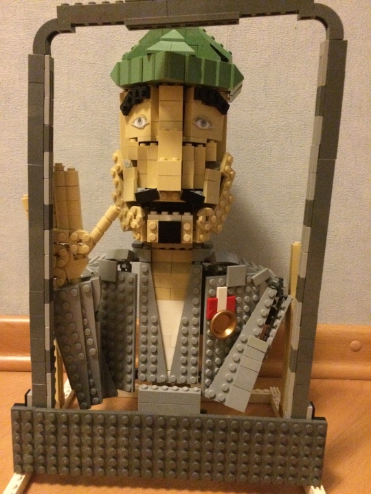 LEGO MOC - Joy and Sadness of Great Victory - Поездка домой: Оторвавшись от своих мыслей Николай увидел, что поезд подошел к остановке, на станции стояла вся семья Николая и махала ему.