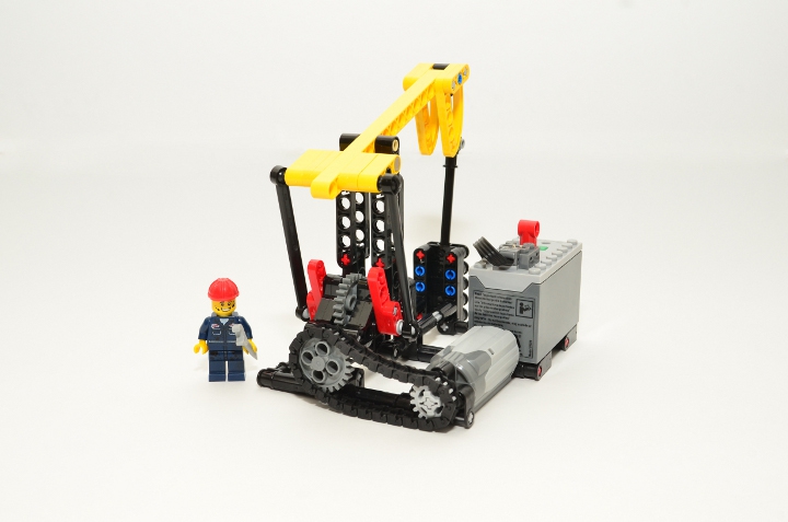 LEGO MOC - Battle of the Masters 2016 - Станок-качалка для нефтедобывающей скважины
