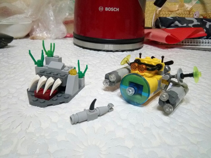 LEGO MOC - Contests of miniatures. DEEP SEA SUBMARINE - Deep Sea Submarine