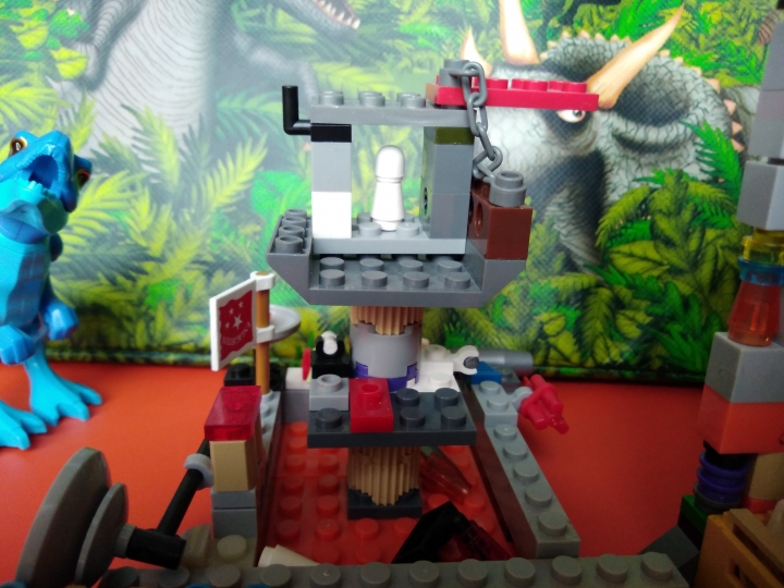 LEGO MOC - Detective Contest - Расследование пропавшего яйца с фермы динозавров: Секретное устройство лаборатории с фермы динозавров, там находилось яйцо