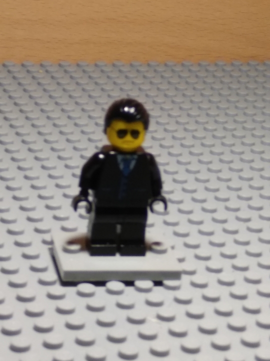LEGO MOC - Detective Contest - Офис детектива: А вот и сам детектив 