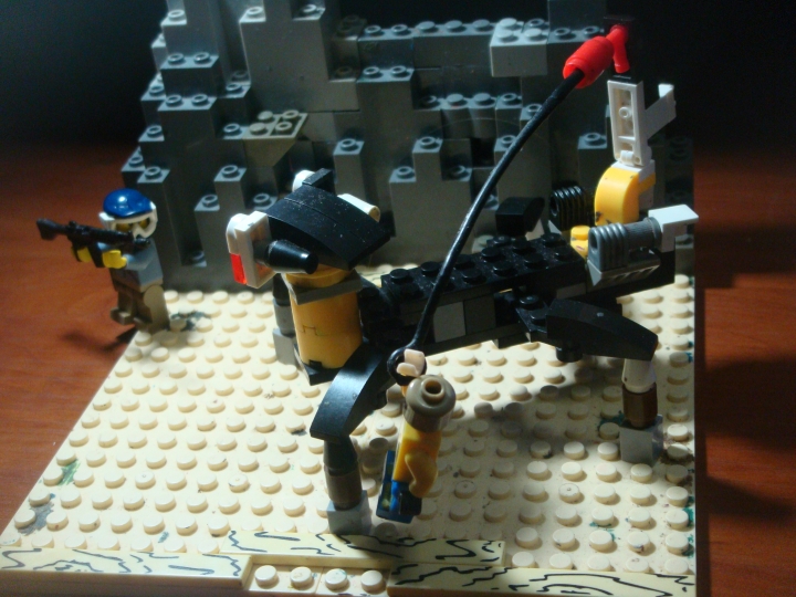 LEGO MOC - Fantastic Beasts And Who Dreams Of Them - Фантастическая тварь - Skarpihvost( Скарпихвост) : боковой правый ракурс