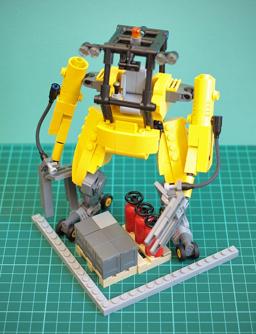 LEGO MOC - 16x16: Mech - Кладовщик