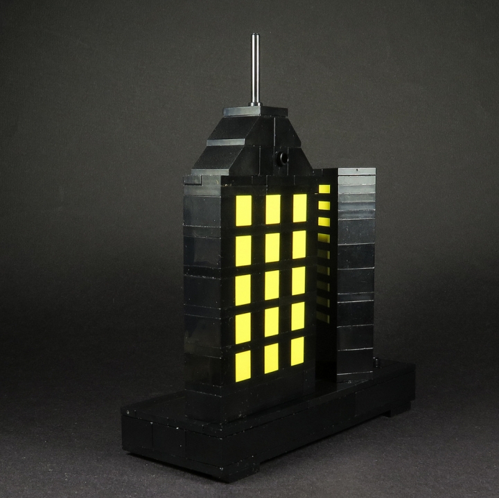 LEGO MOC - 16x16: Batman-80 - Gotham City: Технический кадр. Размер основания 6 х 16 пин.