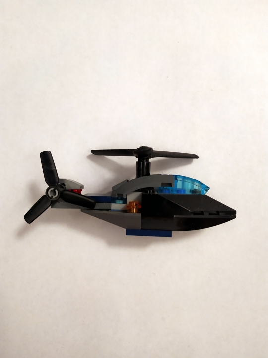 LEGO MOC - 16x16: Micro - Вертолет Бэтмена (миниатюра) : Вид со стороны