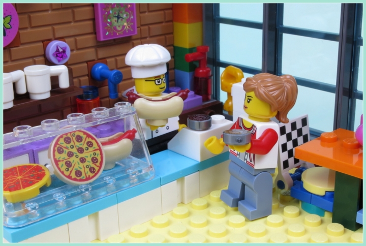 LEGO MOC - LEGO-конкурс 16x16: 'Все работы хороши' - Кафе 'Вкусно, как дома': Вам с горчицей или майонезом?