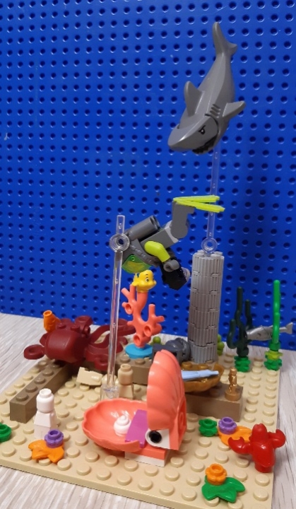 LEGO MOC - LEGO-конкурс 16x16: 'Все работы хороши' - Глупый водолаз