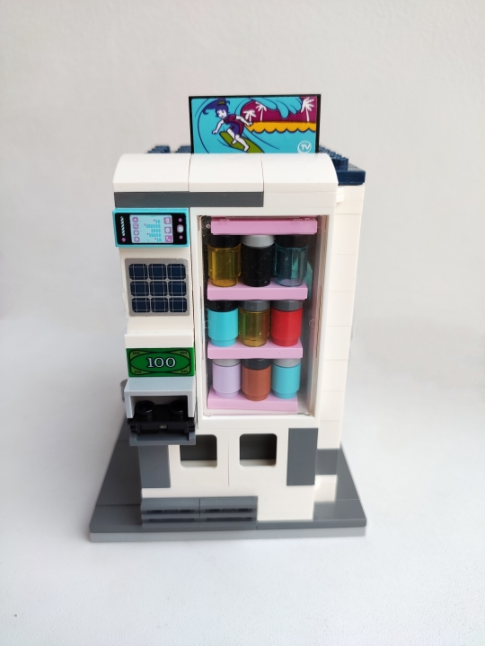 LEGO MOC - LEGO-contest 16x16: 'Cyberpunk' - Холодильник 2077: Вид спереди