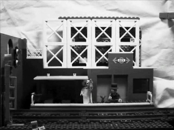 "Обычный день на вокзале"