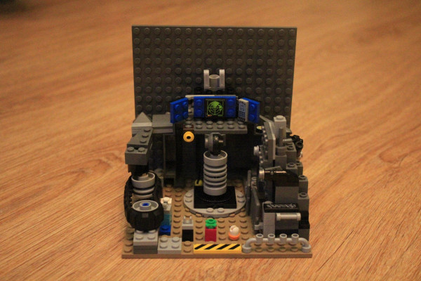 Мини Бэтпещера