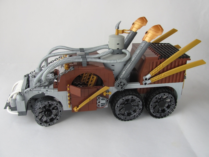 LEGO MOC - Steampunk Machine - 王者之劍: <br><i>- Two exhaust pipes helps to control temperature in boiler!</i><br>