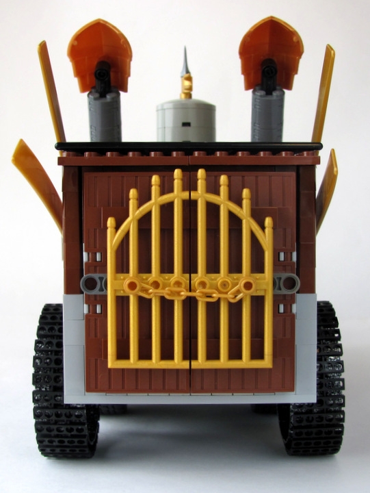 LEGO MOC - Steampunk Machine - 王者之劍: <br><i>- I will not show you what is inside ;)</i><br>