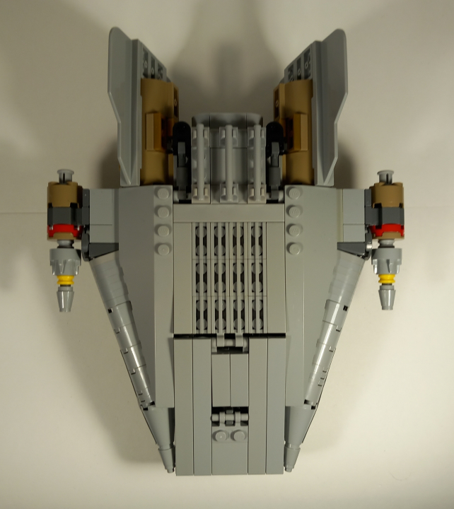 LEGO MOC - LEGO-конкурс 'Путь к звездам' - Дарт Вейдер против эскадрильи Феникс : Вид на интерьер кабины: