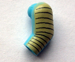 981pb003