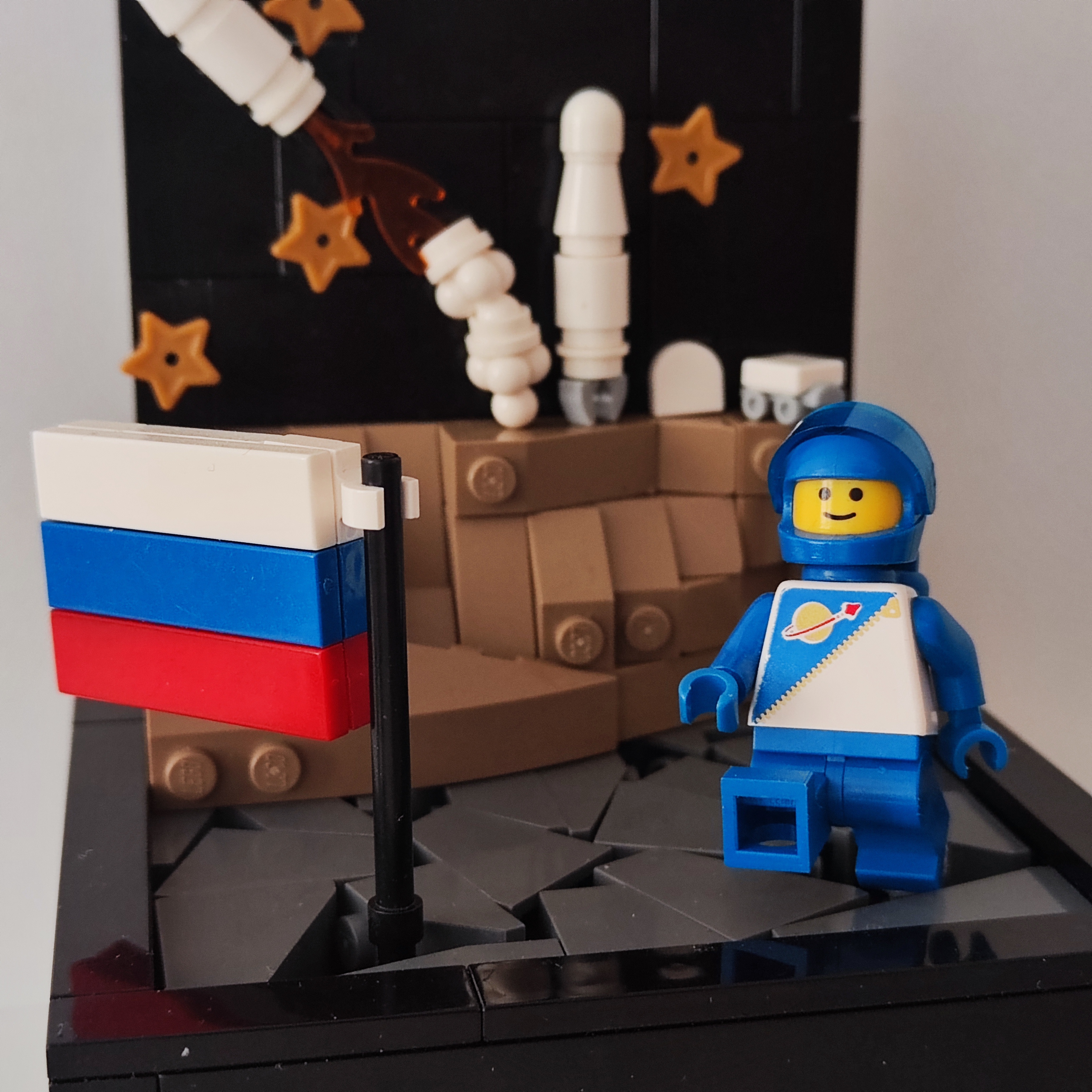 LEGO MOC - ПЕРВЫЙ КОНТАКТ: Здесь я впервые попробовал построить рельеф в микро-масштабе. Этой частью виньетки я горжусь больше всего.